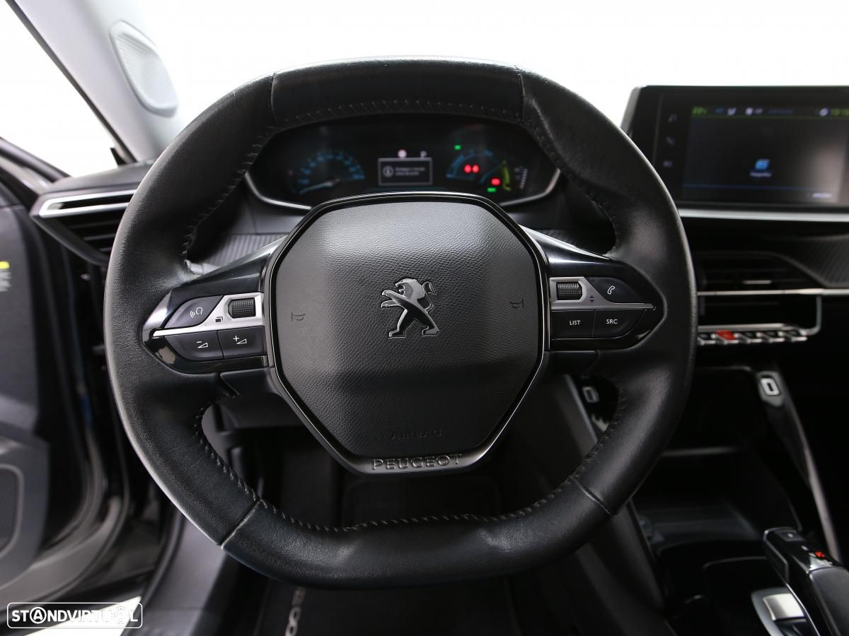 Peugeot e-2008 50 kWh Active - 17