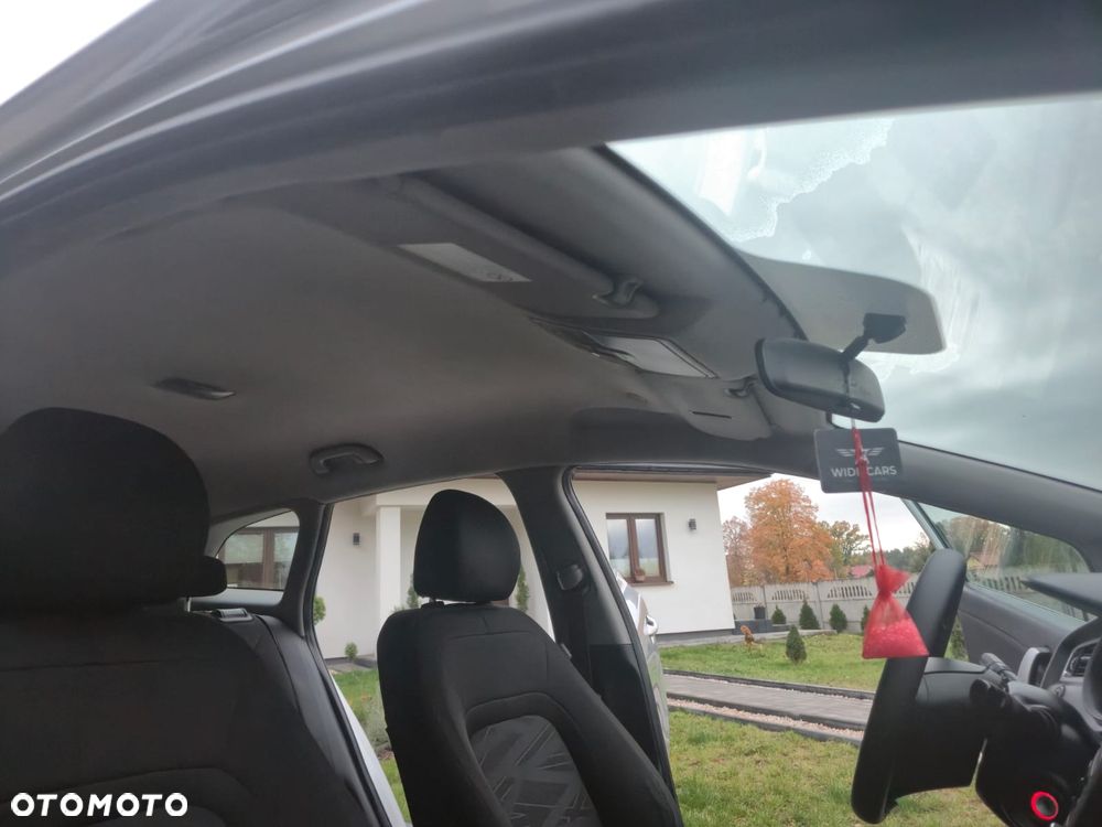 Kia Ceed - 21