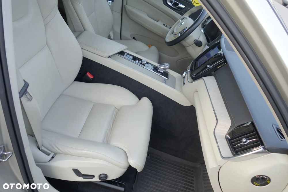 Volvo XC 60 B4 D AWD Inscription - 10