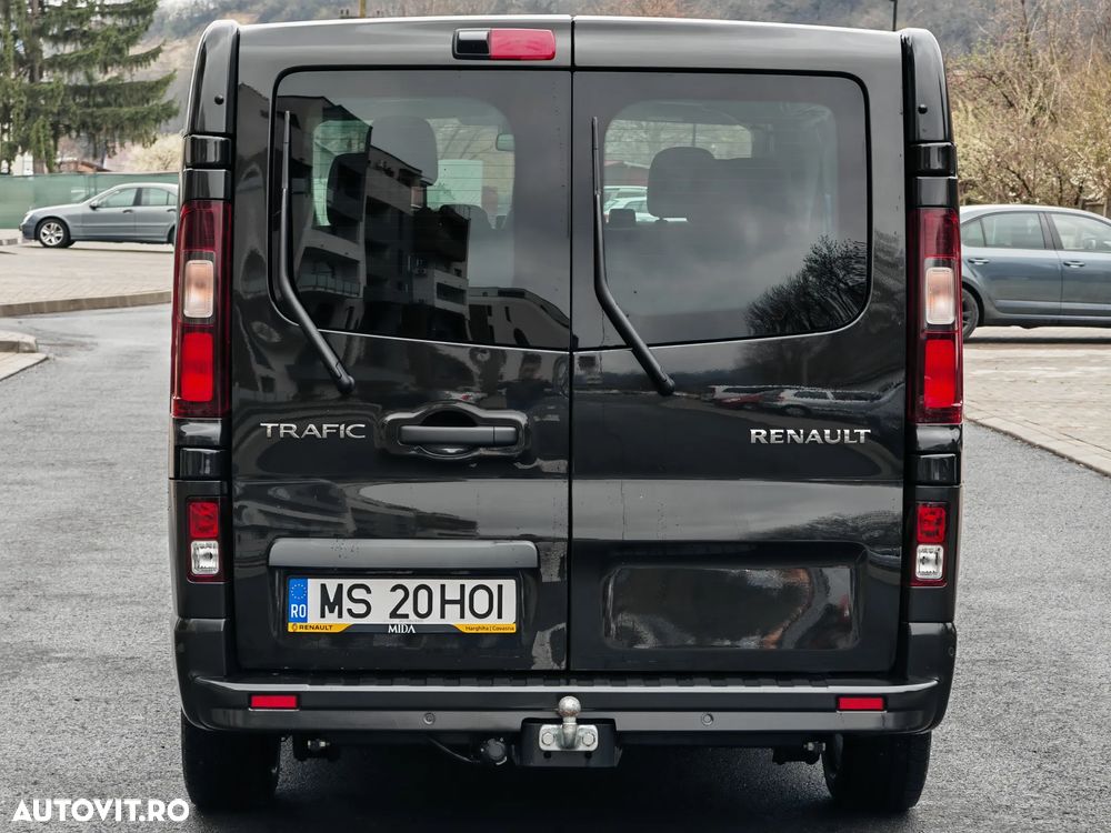 Renault Trafic 2.0 Blue dCi 110 S&S L1 8+1 Zen - 3
