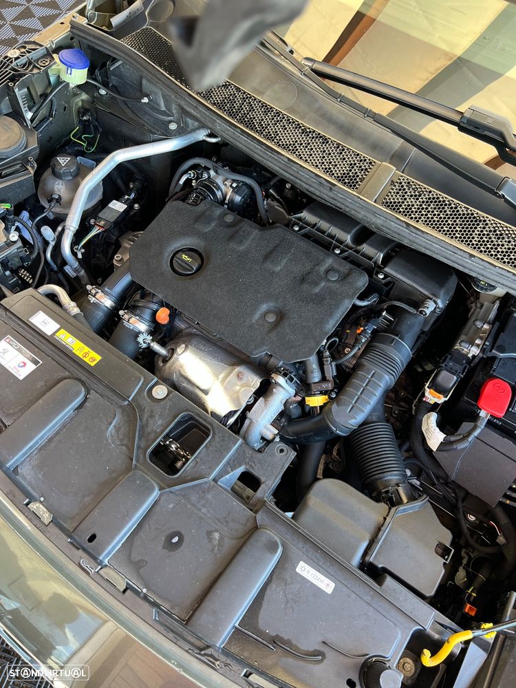 Peugeot 3008 1.5 BlueHDi Allure EAT8 - 19