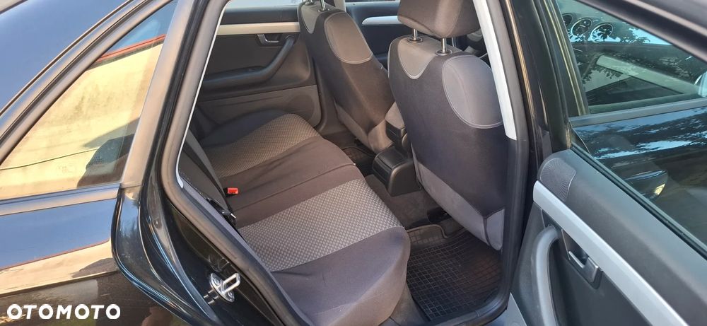 Seat Exeo 2.0 TDI CR Reference - 17