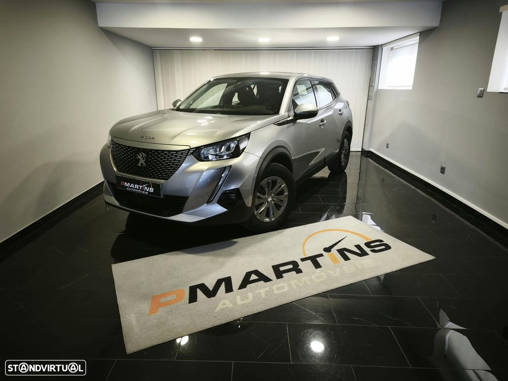 Peugeot E-2008