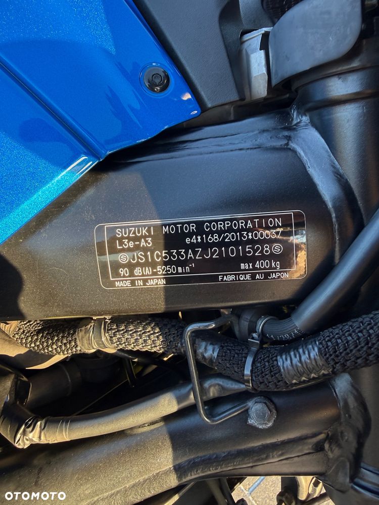 Suzuki GSX - 10