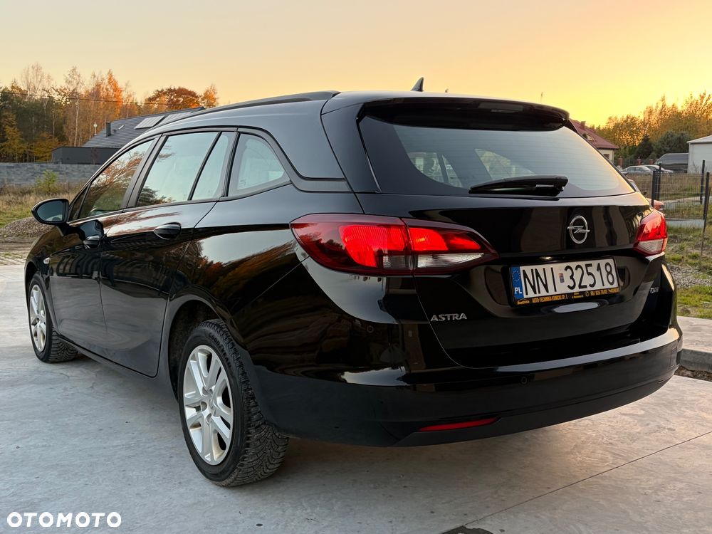Opel Astra - 11