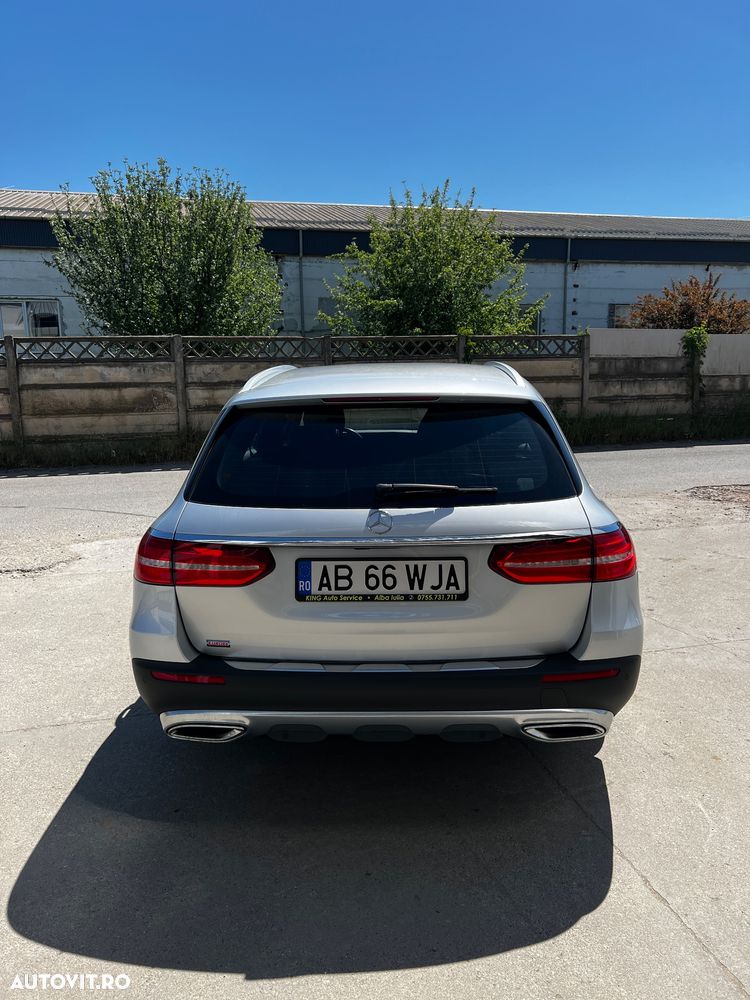 Mercedes-Benz E 400 d 4Matic All-Terrain 9G-TRONIC Exclusive - 4