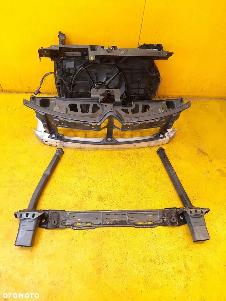 Citroen C4 Picasso II 1.6 BHDI PAS PRZÓD CHŁODNICE 9816746580B - 2