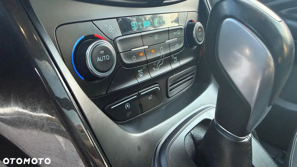 Ford Kuga 2.0 TDCi AWD Titanium - 26
