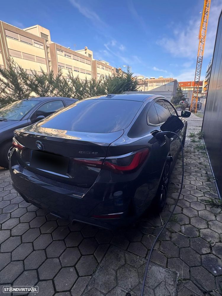 BMW i4 eDrive40 Pack Desportivo M - 3