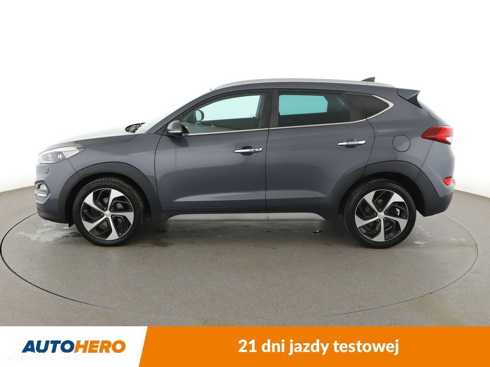 Hyundai Tucson - 2