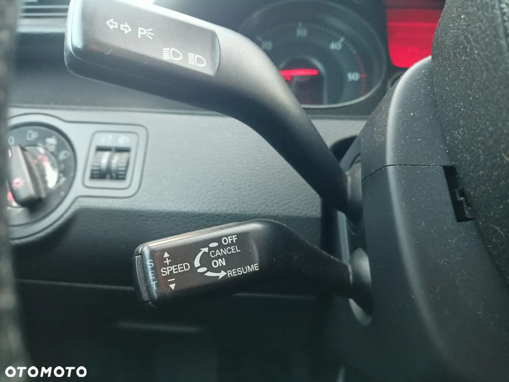 Volkswagen Passat Variant 2.0 TDI DPF Comfortline - 17