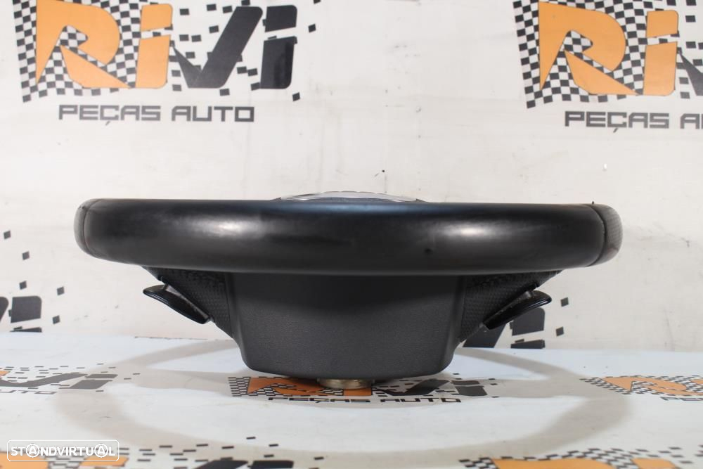 Volante Audi A3 (8P1)  Volante Audi A3 8P / A4 B6 B7 B8 / A5 8T / A6 C - 8