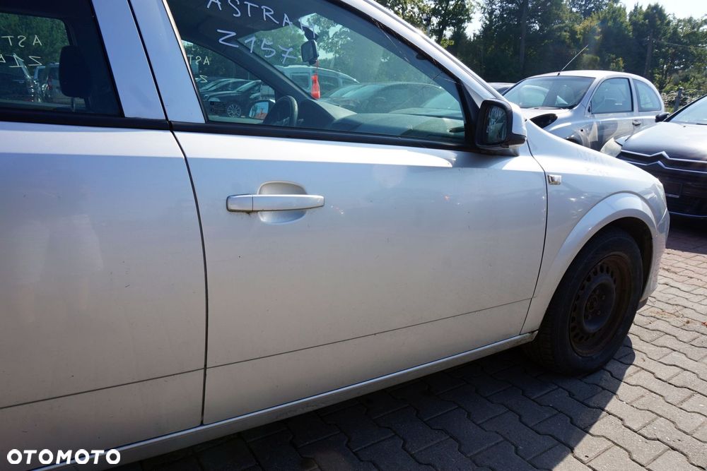 DRZWI PRZEDNIE PRAWE ASTRA III H KOMBI Z157  SREBRNY OPEL 2004-2006 - 4