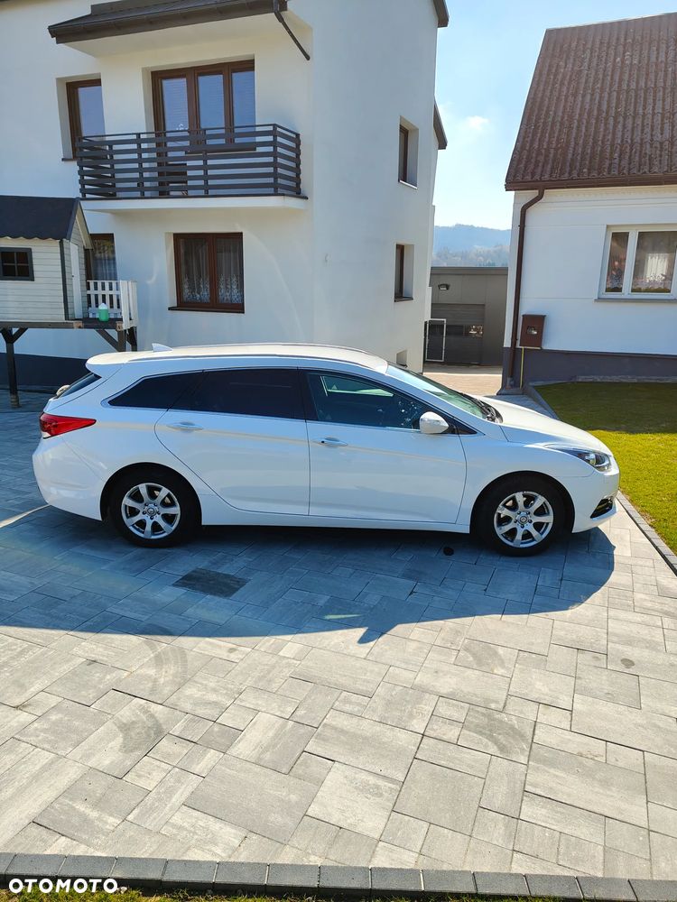 Hyundai i40 1.7 CRDi BlueDrive Comfort DCT - 2