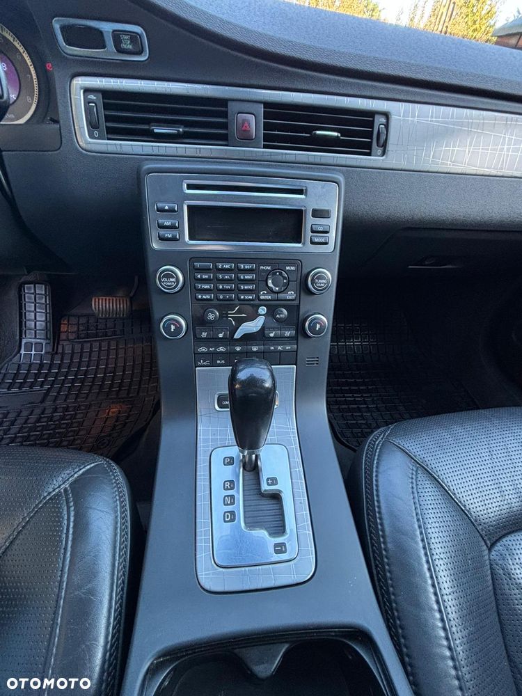 Volvo XC 70 T6 AWD Summum - 13