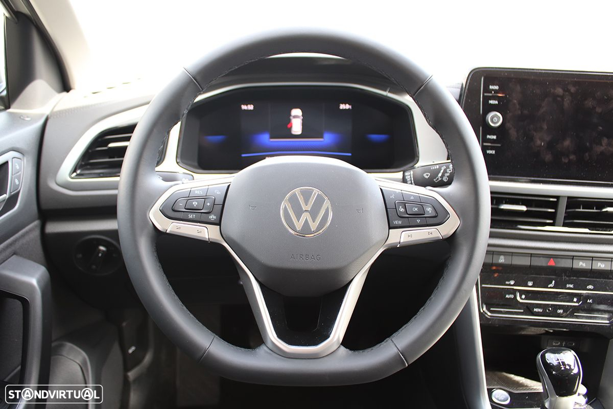 VW T-Roc 1.0 TSI Urban - 10