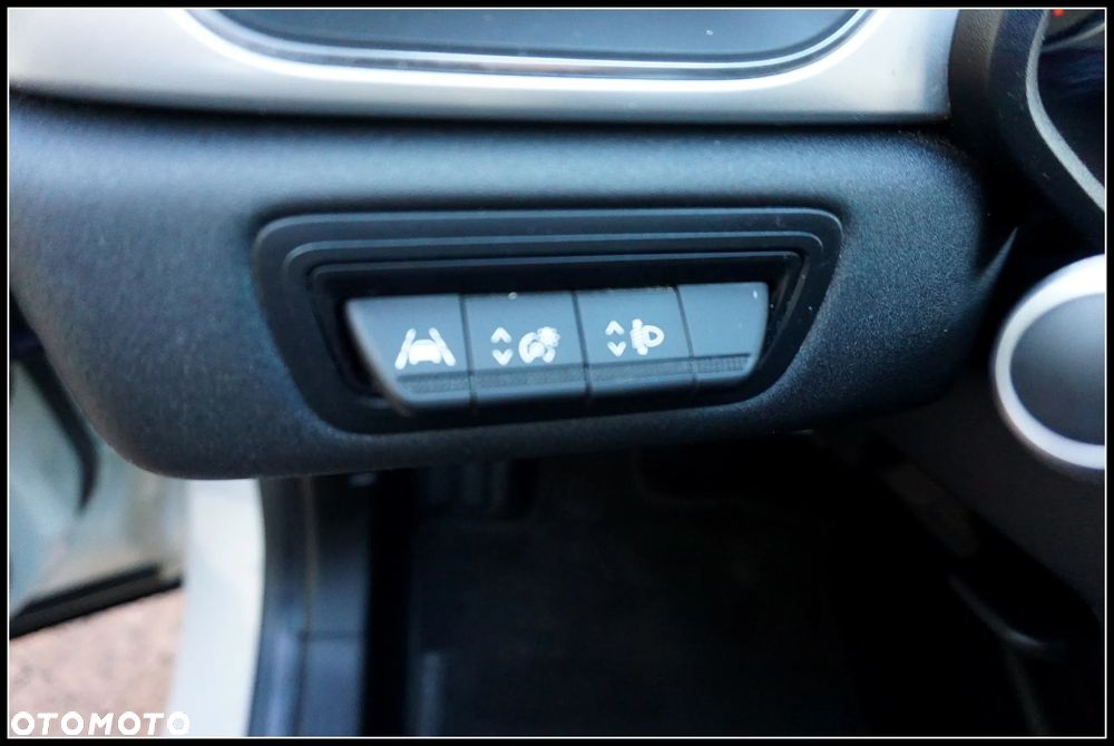 Renault Captur TCe 100 BUSINESS EDITION - 15