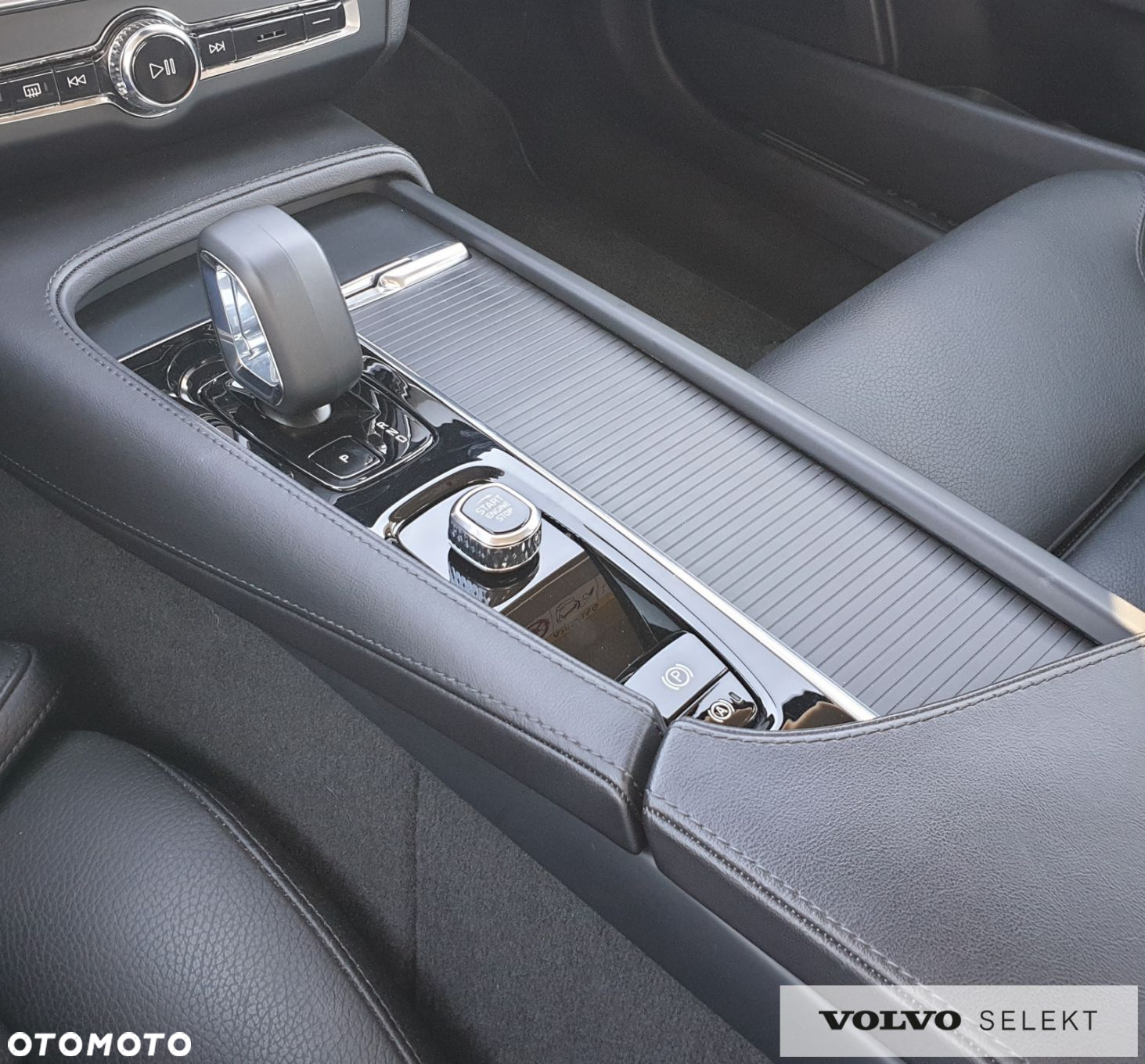 Volvo S90 - 16