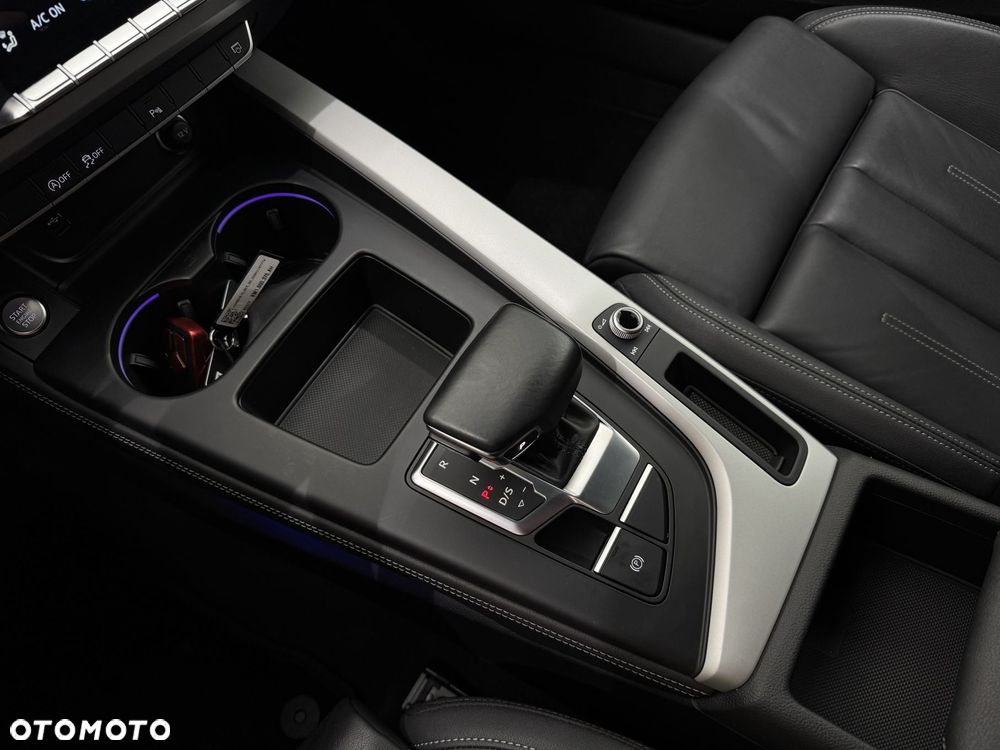 Audi A4 Limousine - 26