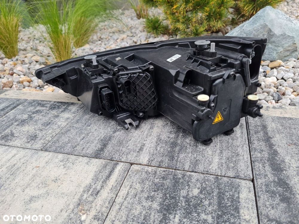 AUDI A1 8X0 LIFT Lampa prawa przód Bi Xenon Led 8XA941006 - 6