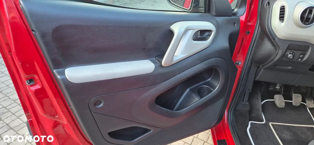 Peugeot Partner 1.6 HDi Active - 12