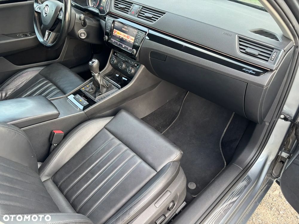 Skoda Superb 2.0 TDI L&K - 6
