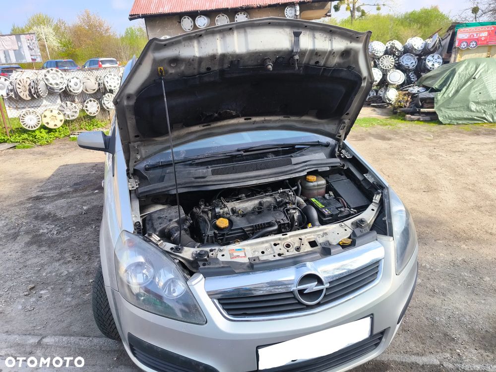 Opel Zafira B 1.9 Cdti 100 km 120km NA CZĘŚCI ! poszczególne części Małopolska Śląsk - 13