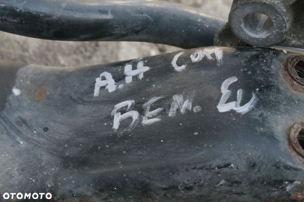 sanki Opel Astra H kombi - 5