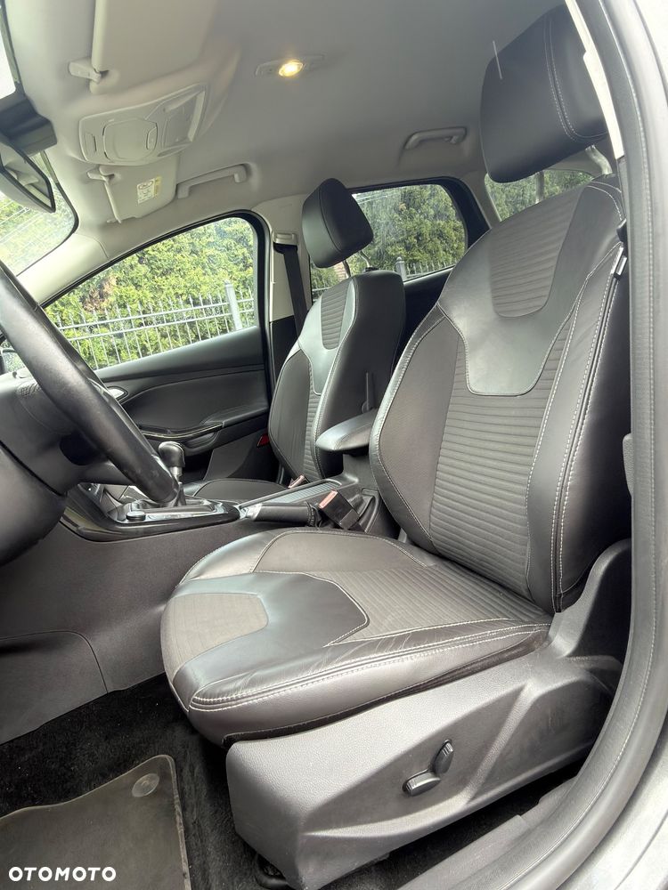 Ford Focus 2.0 TDCi DPF Start-Stopp-System Titanium - 17