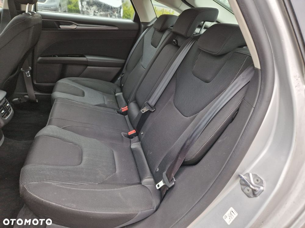 Ford Mondeo 2.0 EcoBlue Titanium - 13