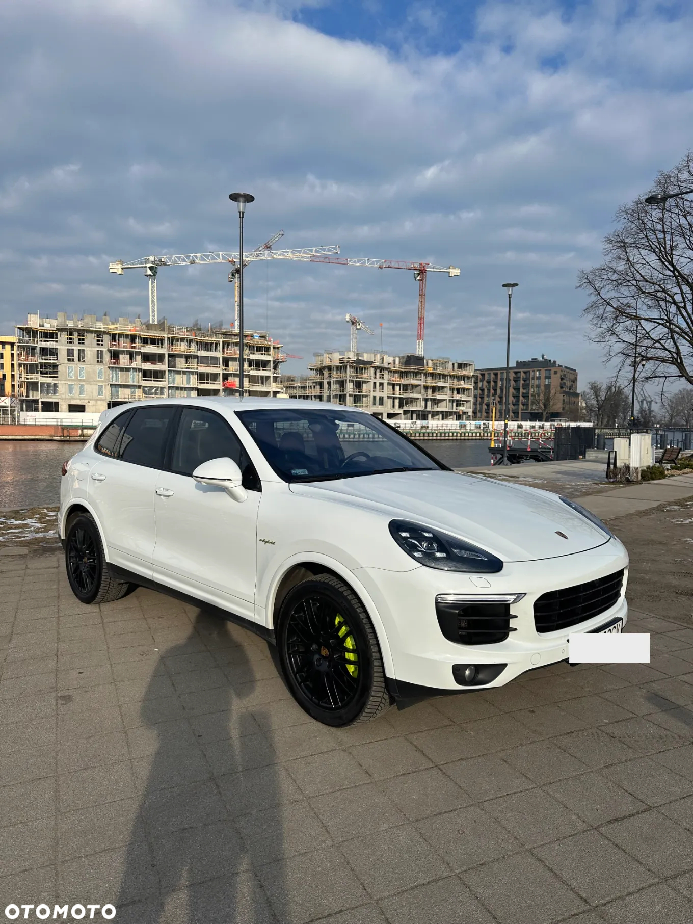 Porsche Cayenne - 2