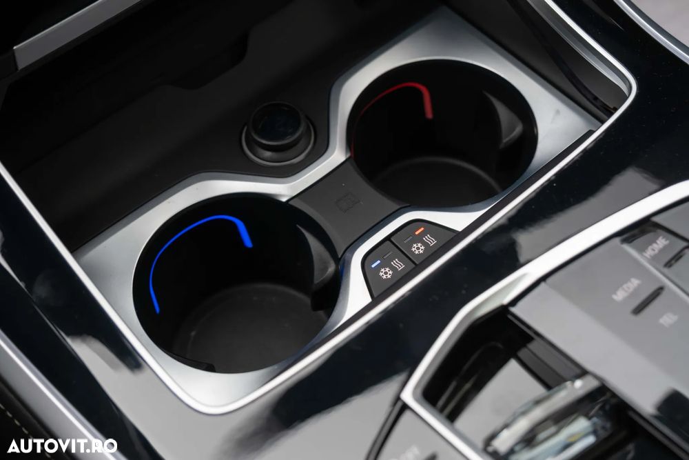 BMW X5 M M60i xDrive - 26