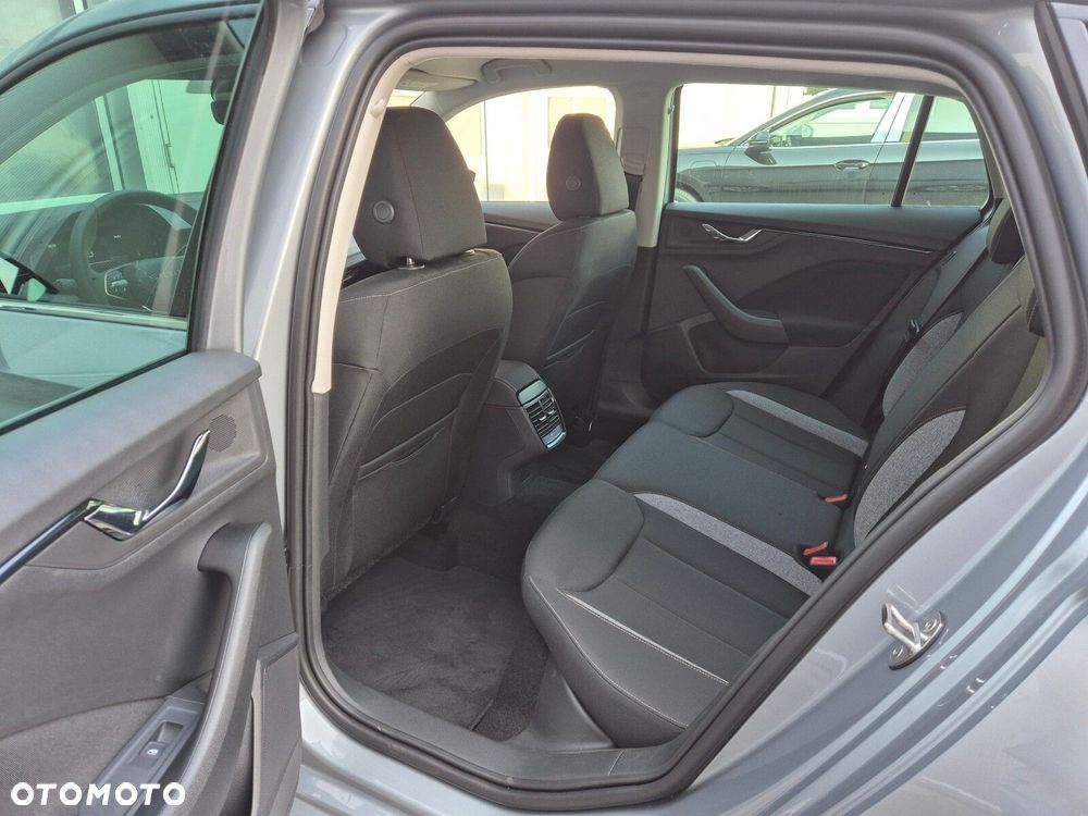 Skoda Scala 1.5 TSI Edition 130 - 11