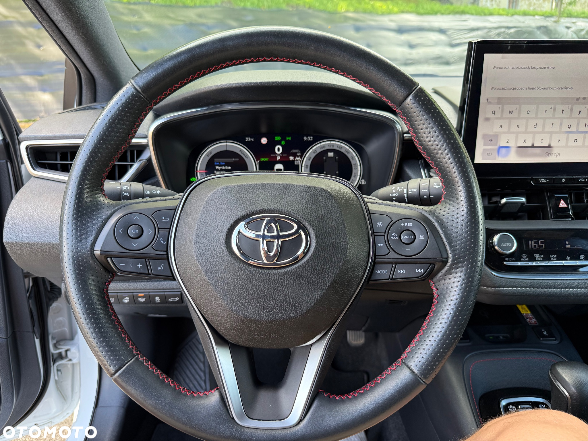 Toyota Corolla 2.0 Hybrid Touring Sports GR Sport - 14