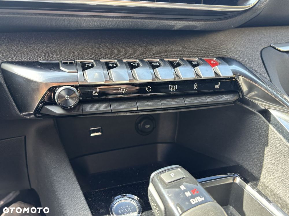 Peugeot 3008 1.6 PureTech Hybrid4 PHEV GT Pack S&S EAT8 - 15