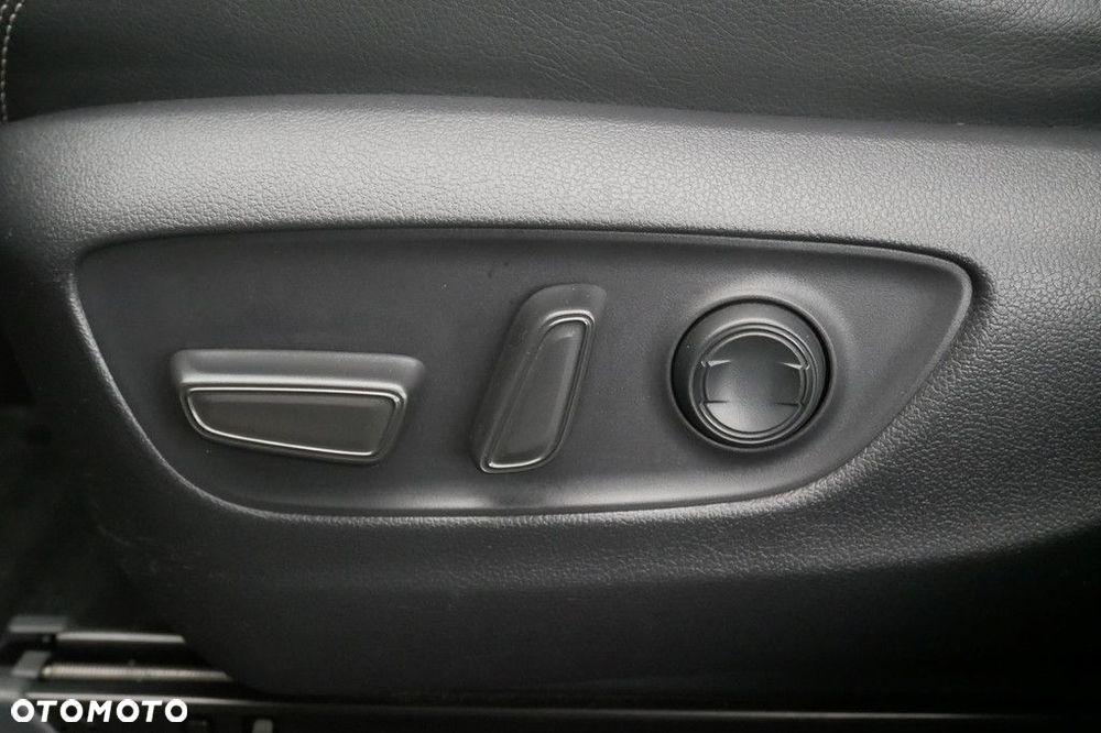 Toyota RAV4 - 35