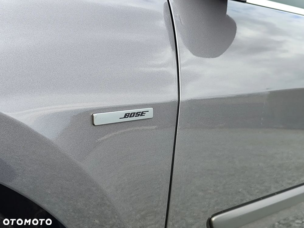 Renault Laguna dCi 150 FAP Start-Stop Bose Edition - 37