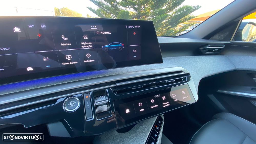 Peugeot E-3008 73 kWh Allure - 34