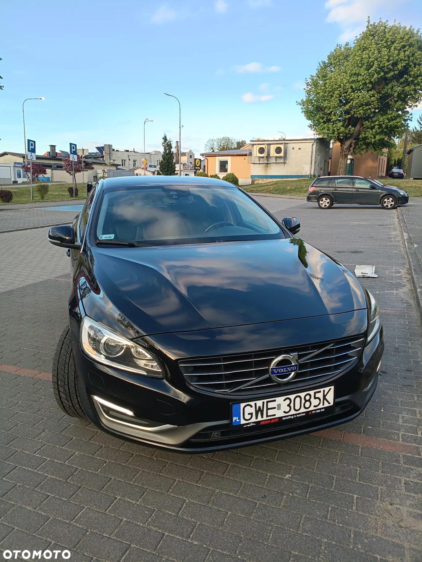 Volvo V60 D4 Drive-E Summum - 3