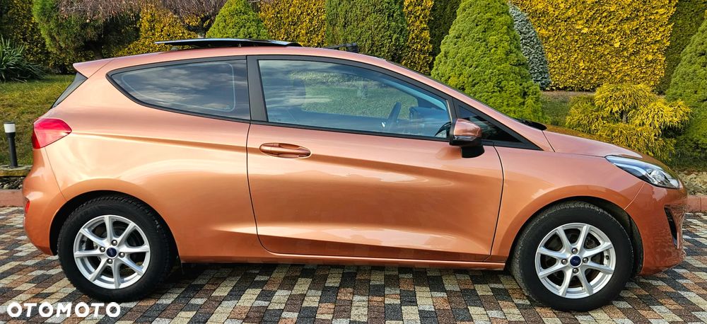 Ford Fiesta 1.1 S&S COOL&CONNECT - 9