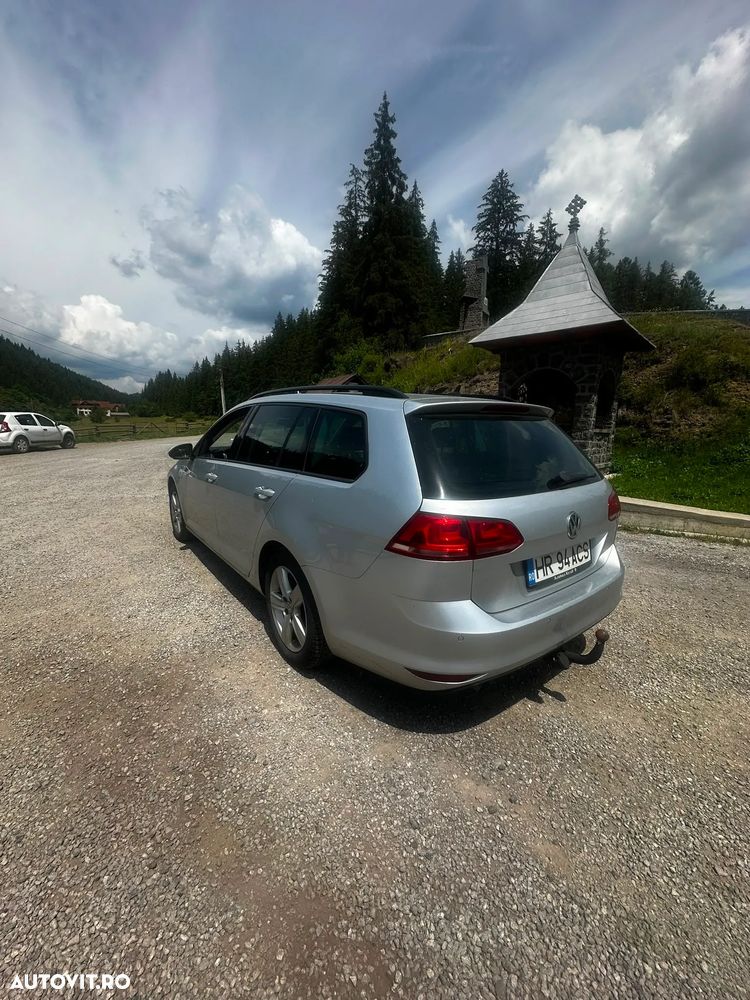 Volkswagen Golf 1.6 TDI 4Motion - 13