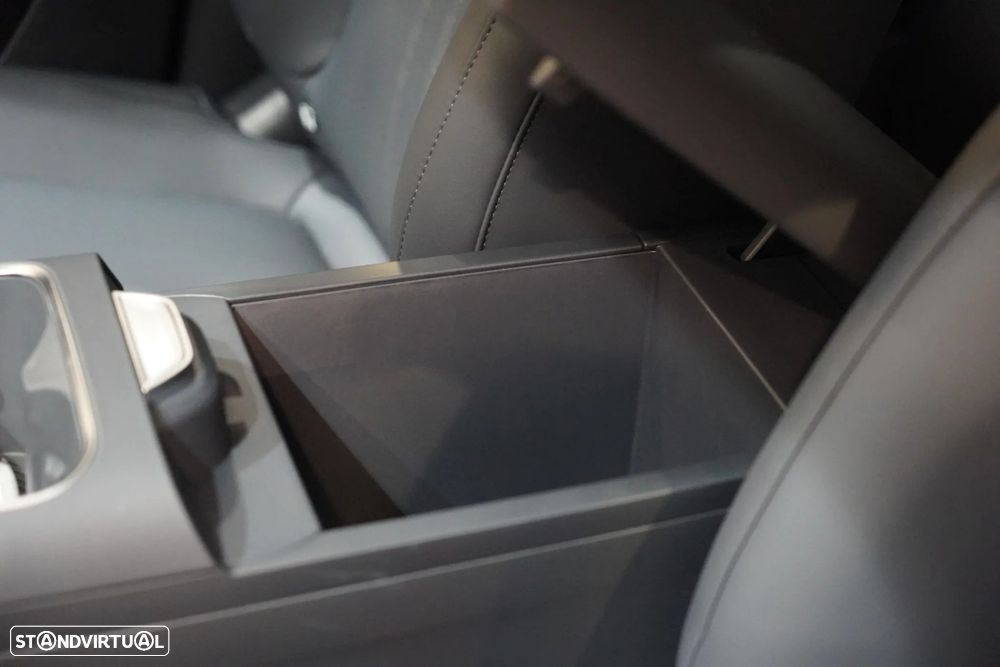 Geely Starray EM-i - 29