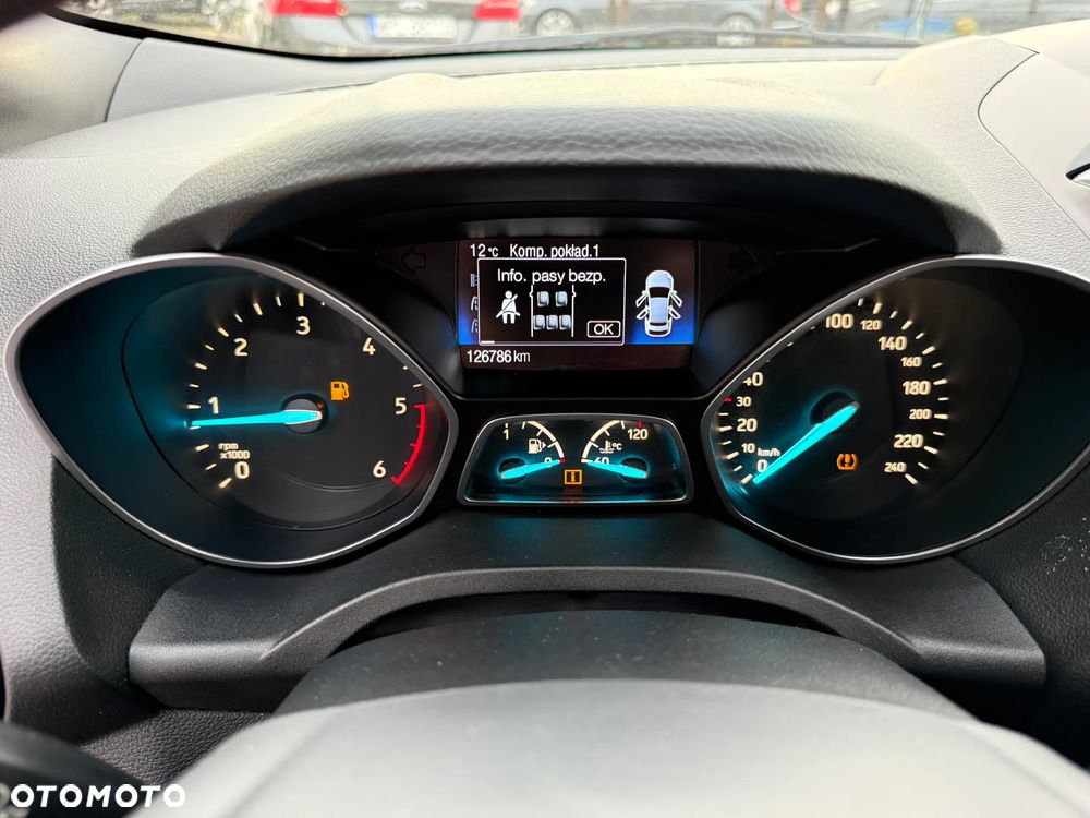 Ford Kuga 2.0 TDCi 4x2 ST-Line - 34