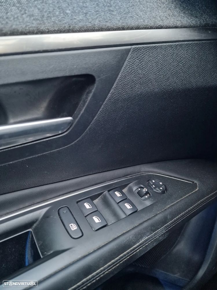 Peugeot 3008 - 15