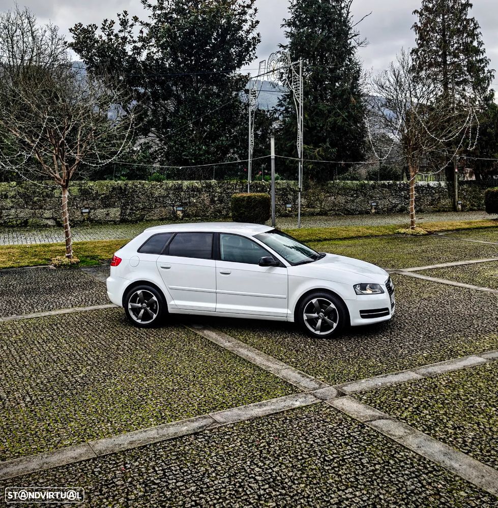 Audi A3 Sportback 1.6 TDI S tronic sport - 26