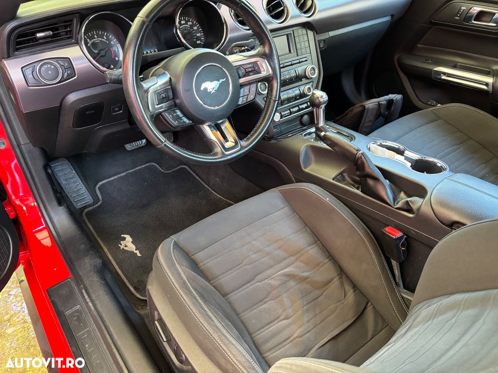 Ford Mustang - 20