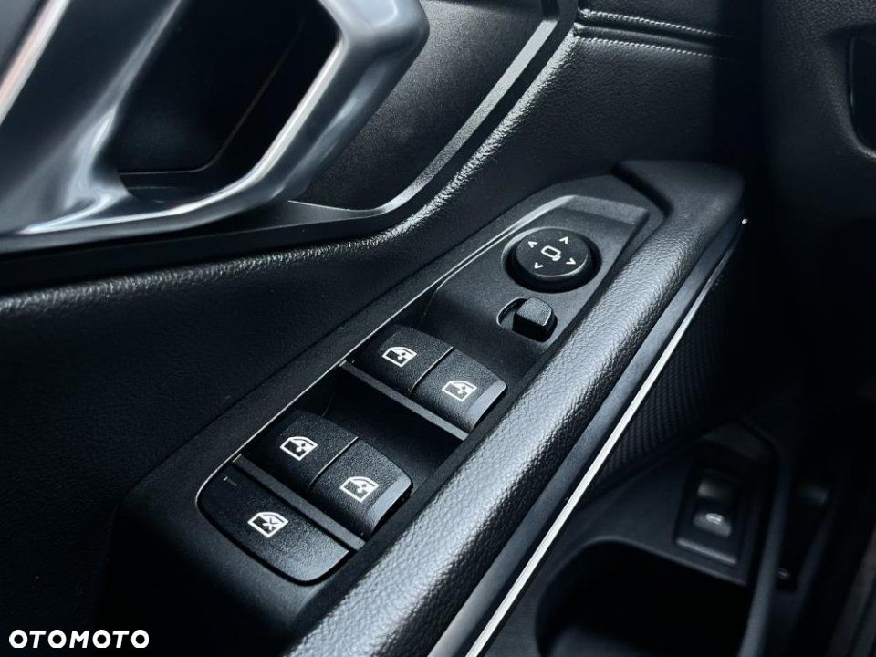 BMW Seria 3 - 16