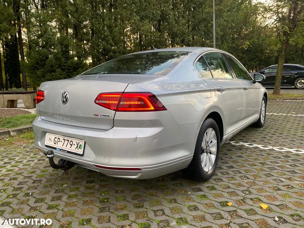 Volkswagen Passat Variant 1.6 TDI (BlueMotion Technology) DSG Comfortline - 6