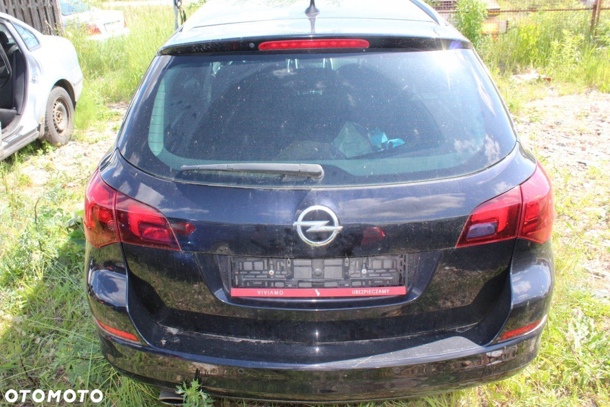 Opel Astra J 2011 1.4Turbo A14NET Kombi (MASKA, ZDERZAK, LAMPA, BŁOTNIK, DRZWI, SZYBA, FOTEL) - 6