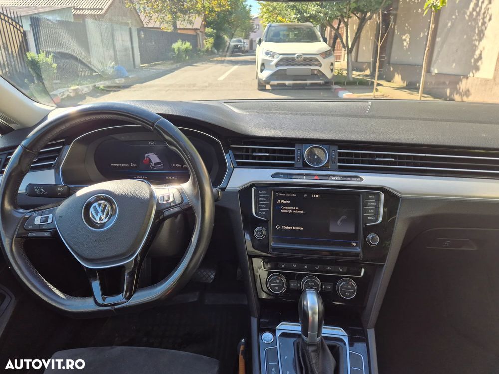 Volkswagen Passat Variant 1.6 TDI (BlueMotion Technology) DSG Comfortline - 6